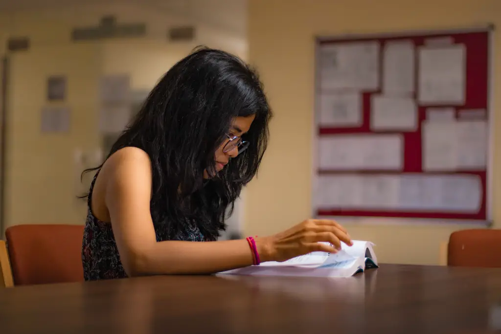 young girl reviews for exam - featured image